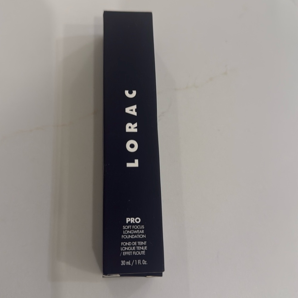 New Lorac Pro Foundation 17 medium